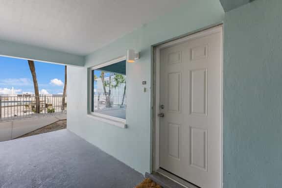 BG Beach Club 3C - Image 1