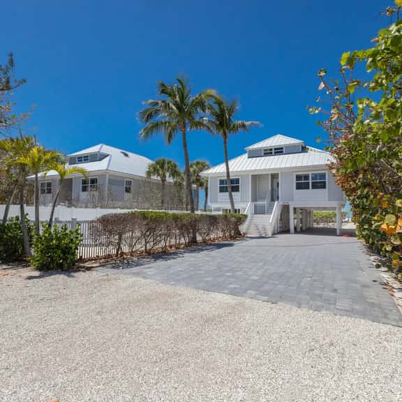 H-390 Gulf Blvd - Image 1