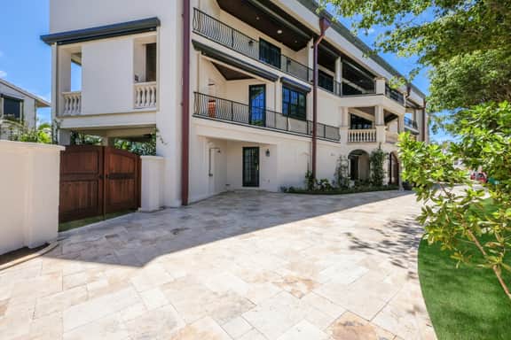 H-2590 Shore Lane - Image 3