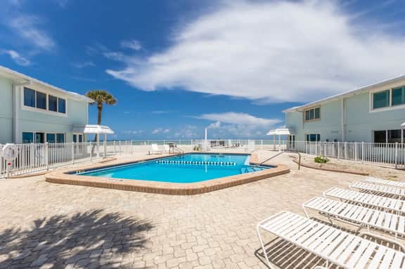 BG Beach Club 3F - Image 2