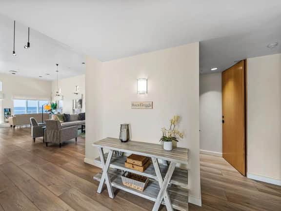 H-2925 Shore Lane - Image 4